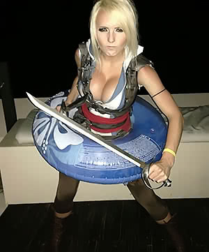 Jessica Nigri poses and demonstrates her unbelievable juggs