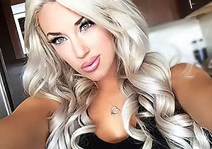 Laci Kay Somers pops out huge knockers