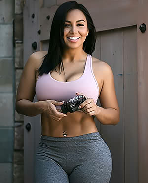 Oversexed princess Dolly Castro unleashes awesome boobs